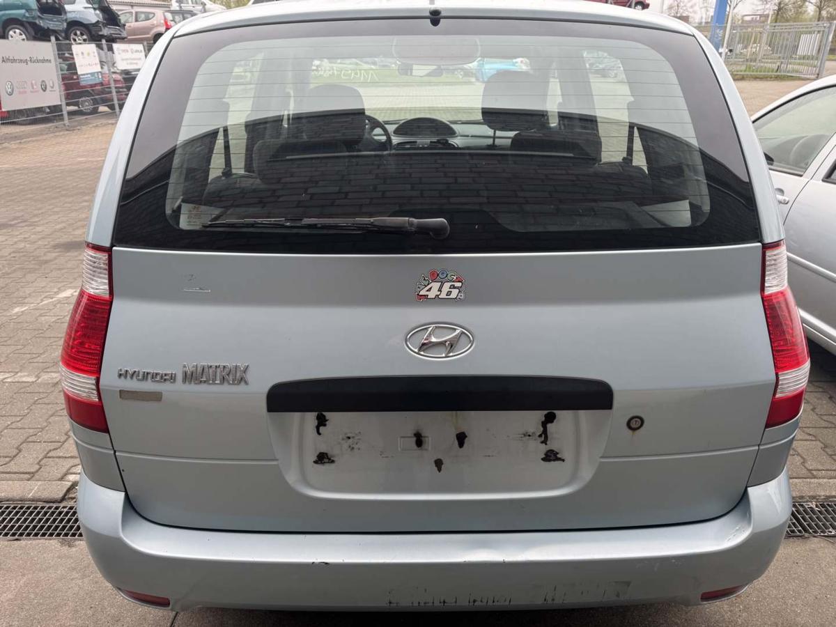 Hyundai Matrix original Heckklappe mit Heckscheibe VS Celadon Blue Bj.2009
